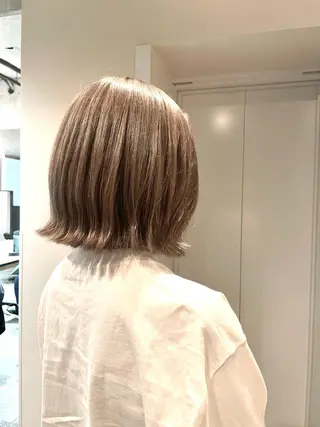 ショート カラー ✨髪質改善/ハイトー ン/艶髪高山のヘアスタイル