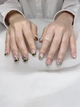 ネイル うにゃねいる🌷 Mayaのネイルデザイン