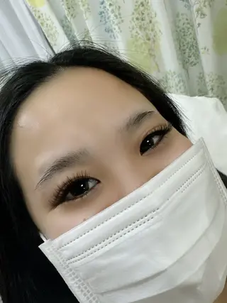 マツエク・マツパ 伊藤名紬 マツエク専門のマツエク・マツパデザイン