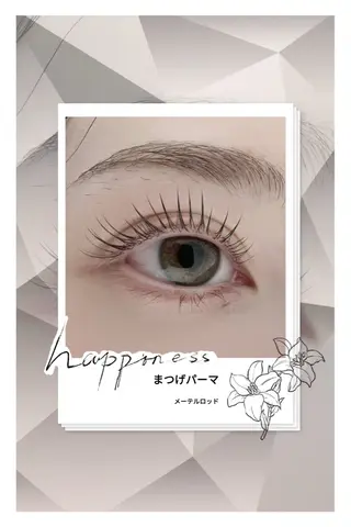 パーマ More  Eyelash所属・LEDエクステ 💋りなのマツエク・マツパデザイン