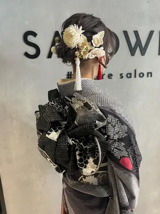 セミロング カラー パーマ ヘアアレンジ マツエク・マツパ 隠れ家サロンso you所属・yukimi .のヘアスタイル