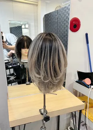 ミディアム カラー ROBIN所属・指名数No.1 /NAOYAのヘアスタイル