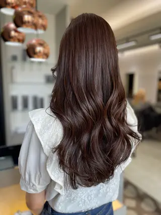 ロング カラー AIRI layer cut hairのヘアスタイル