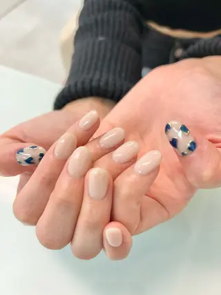 ネイル Bianca YOKOTANI🌻のネイルデザイン