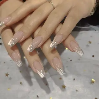 ネイル Queens 榊 まおのネイルデザイン