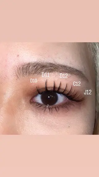 マツエク・マツパ Bish Yanaのヘアスタイル