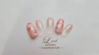 ネイル エルネイル アシスタントのネイルデザイン