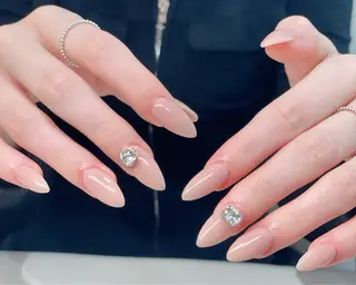 ネイル MOMO CHIのネイルデザイン