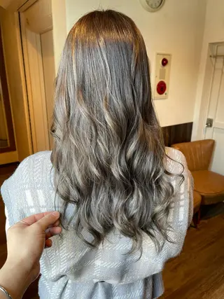 セミロング カラー 艶髪特化美容師 白岩　悟のその他イメージ