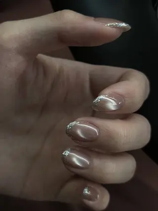 ネイル 安田 友梨のネイルデザイン