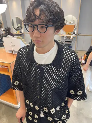 ショート パーマ メンズ pole/apartment所属・💓パーマ，💗 レイヤーカットのヘアスタイル