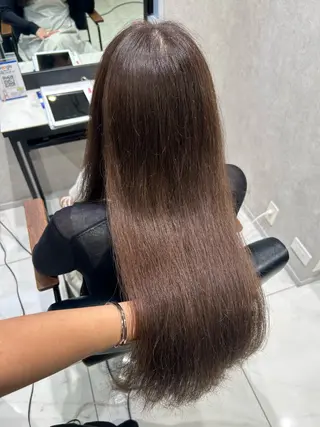 カラー 透明感カラー💙 束感マツエク🪼海月のヘアスタイル