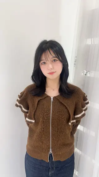 セミロング MIZUKI🫧ྀི 韓国ヘアAFLOATのヘアスタイル