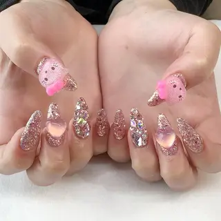 ネイル 💎🐰 saki. m 🐰💎のネイルデザイン