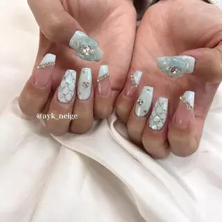 ネイル n'eige nail所属・大谷 綾香のネイルデザイン