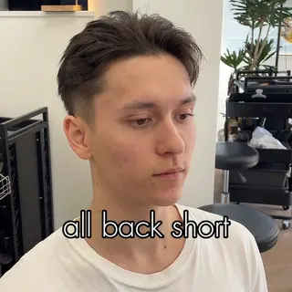 ショート 🫧 下島友弥 【メンズ特化美容師】のヘアスタイル