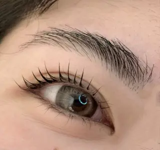 マツエク・マツパ 金子 茉央のマツエク・マツパデザイン