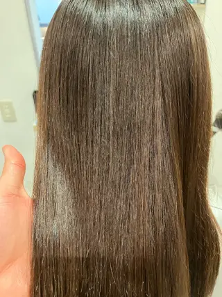 ミディアム カラー パーマ ブリーチ&ストレート 長谷川勇人のヘアスタイル