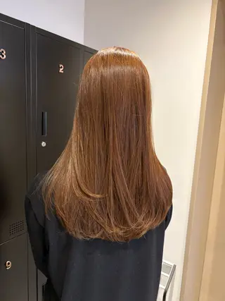 ロング カラー Ella所属・nana【艶髪】/ レイヤー/縮毛矯正のヘアスタイル