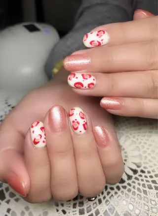 ネイル ゲン レイカのネイルデザイン