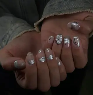 ネイル Oomiya 服部のネイルデザイン