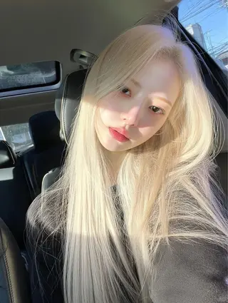 カラー 表参道/ハイトーン/ misaki🎀のヘアスタイル