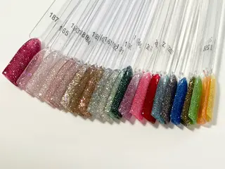 ネイル CHERIRU シェリルのネイルデザイン