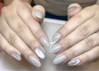 ミディアム タオ タオ Nailのネイルデザイン