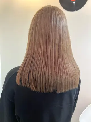 セミロング カラー ヘアアレンジ 🧨ブリーチー×ボブ レイヤー💎じゅえるのヘアスタイル