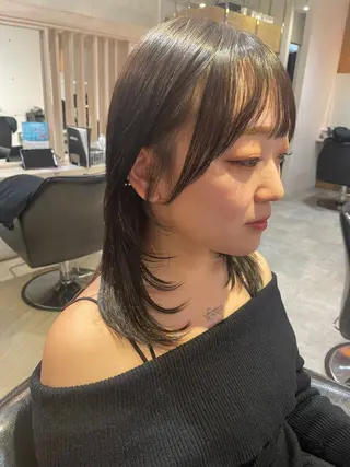 セミロング AiRU hair MARINAのヘアスタイル
