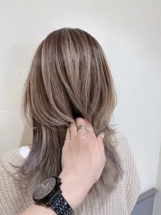 セミロング カラー ✳︎SERA✳︎ 平日のみご案内のマツエク・マツパデザイン