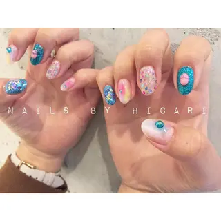 ショート カラー ネイル マツエク・マツパ illum hicariのネイルデザイン