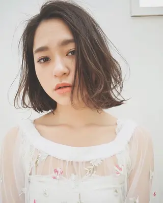 マツエク・マツパ 二度見される艶髪職人 /美髪矯正のプロ木崎のヘアスタイル