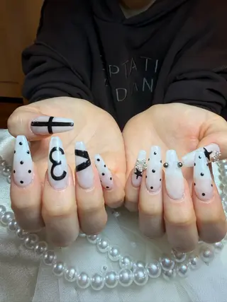 ネイル リセス 高田馬場のネイルデザイン