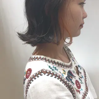 ミディアム カラー 江原 彩華のヘアスタイル