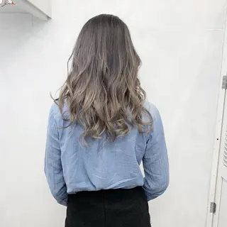 ロング カラー TATSUYA アートディレクターのヘアスタイル