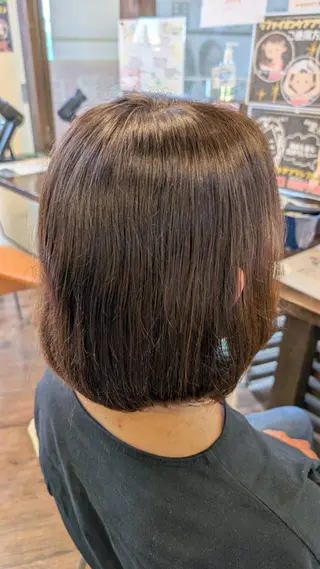 ショート 髪質改善する白髪染め ツヤイロ島田店のヘアスタイル