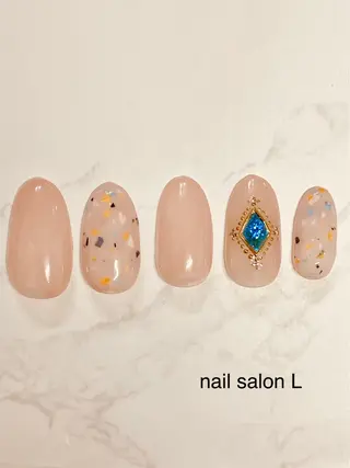 ネイル 吉川市 ネイルサロンLのネイルデザイン