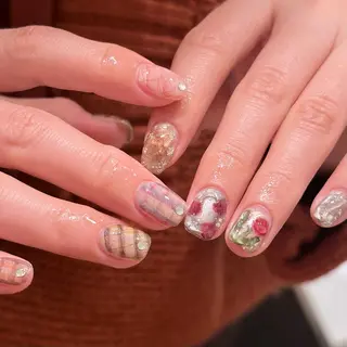 ネイル 🎀 Hiyubi._.nail 🫧所属・🎀フェイ フェイ🫧💗のネイルデザイン