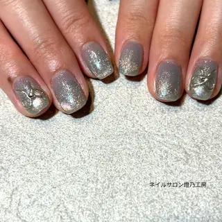 ネイル 廣田 香寿実のネイルデザイン