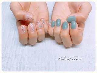 ネイル THECOLORS所属・近貞 莉奈のネイルデザイン