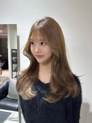 セミロング 盛れるヘア♡ 韓国Styleのヘアスタイル
