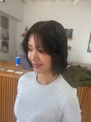 ミディアム パーマ ノハナ💜北谷 BY MY SIDEのヘアスタイル