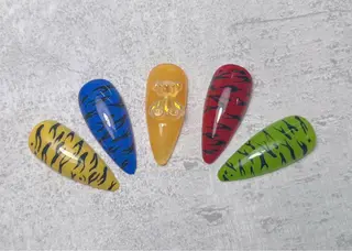 ネイル lucky nail 歌舞伎町のネイルデザイン