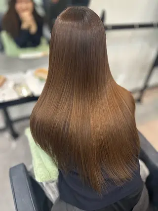 ロング 市川 陽菜のヘアスタイル