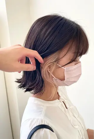 ミディアム カラー ダメージレスブリーチ HIROSHIのヘアスタイル