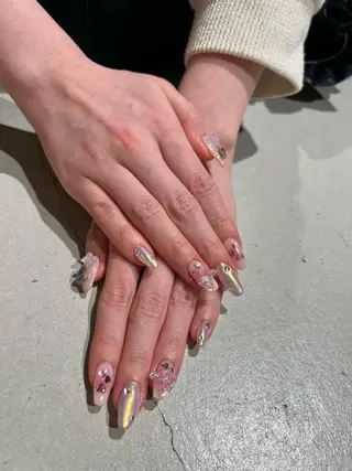 ネイル zirnail所属・zir  nail 🕊️💗RIOのネイルデザイン