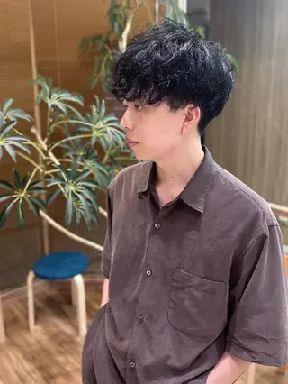 メンズ パーマ 神谷 仁のヘアスタイル