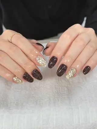 ネイル 小林 詩織のネイルデザイン