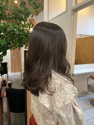 セミロング カラー 門崎未依/レイヤー/ メンズカット🪿🌼のヘアスタイル